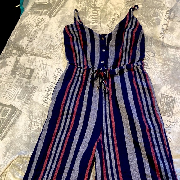 Romper/ jumper - Picture 1 of 4